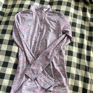 Womens Nike M driFit 1/4 zip long sleeve shirt